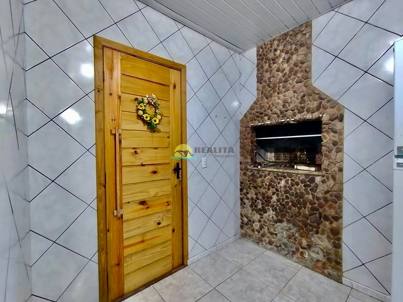 AMPLA CASA A VENDA EM CAPÃO NOVO!!: 20ª foto da galeria de imagens do imóvel