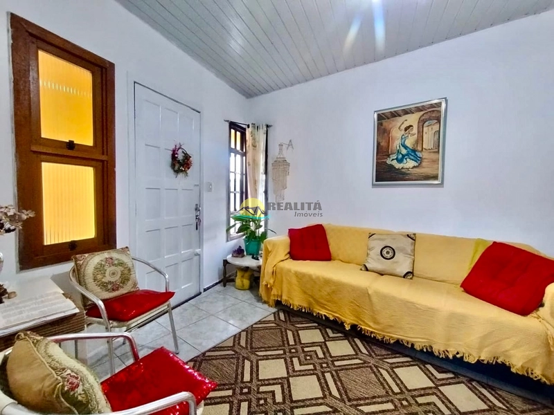 AMPLA CASA A VENDA EM CAPÃO NOVO!!: 13ª foto da galeria de imagens do imóvel