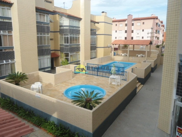 JK REFORMADO E MOBILIADO EM CONDOMINIO COM PISCINA: 2ª foto da galeria de imagens do imóvel