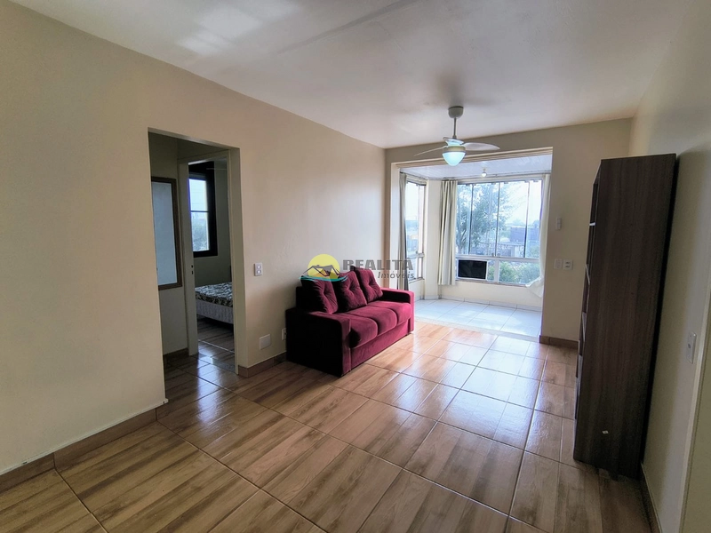 APARTAMENTO COM SACADA DE FRENTE À 250 METROS DO MAR!!: 6ª foto da galeria de imagens do imóvel