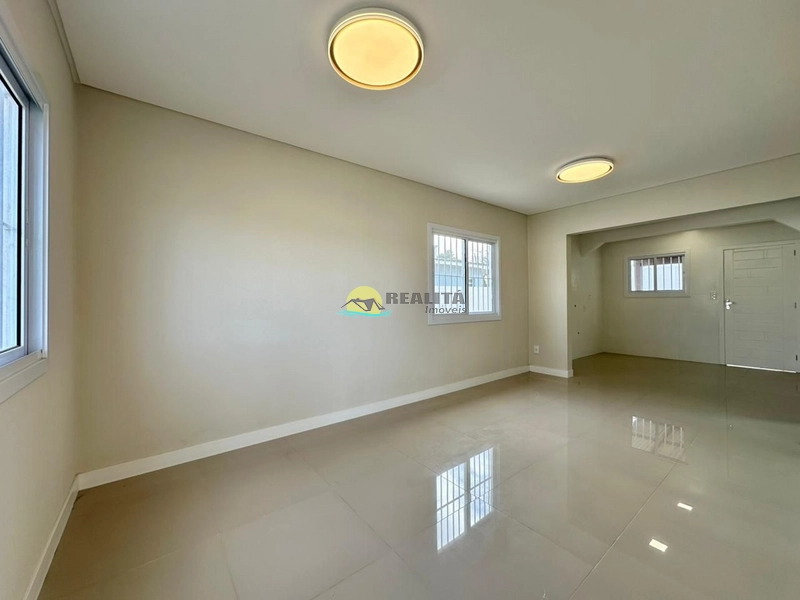 CASA DO LADO DA ESCOLA EM CAPÃO NOVO!!!!: 2ª foto da galeria de imagens do imóvel