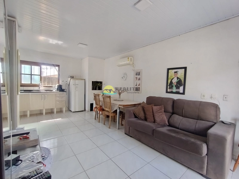 Casa em capão novo village, loteamento aberto e infraestrutura: 2ª foto da galeria de imagens do imóvel