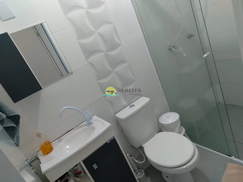 CASA A POUCOS METROS DO MAR NO BAIRRO ARCO ÍRIS!!: 12ª foto da galeria de imagens do imóvel