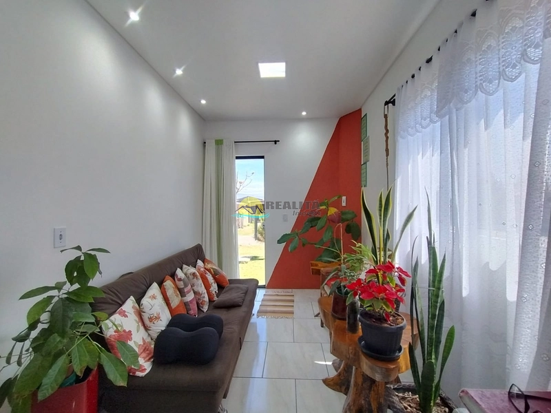 CASA SOZINHA NO PÁTIO EM CAPÃO NOVO!!!: 9ª foto da galeria de imagens do imóvel