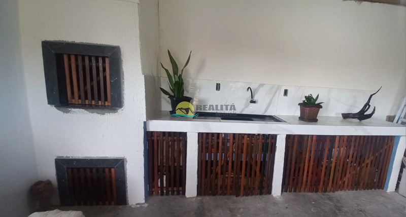 CASA SOZINHA NO PÁTIO EM CAPÃO NOVO!!!: 2ª foto da galeria de imagens do imóvel