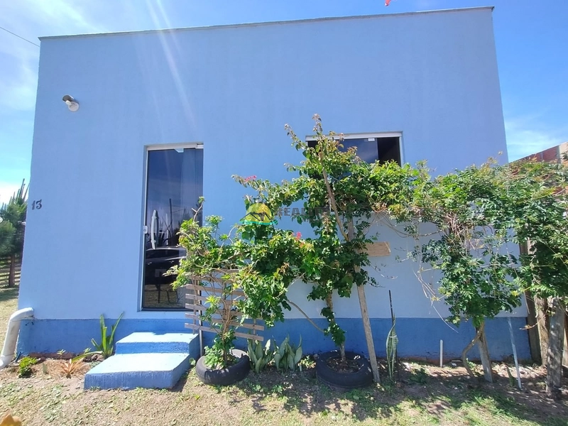 CASA SOZINHA NO PÁTIO EM CAPÃO NOVO!!!: 3ª foto da galeria de imagens do imóvel