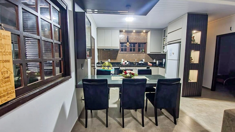Casa térrea, apenas 150m do mar, com piscina!!: 12ª foto da galeria de imagens do imóvel