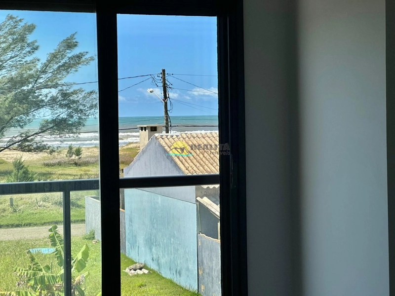 Excelente Sobrado de 4 dormitorios a 50m do mar!!: 12ª foto da galeria de imagens do imóvel