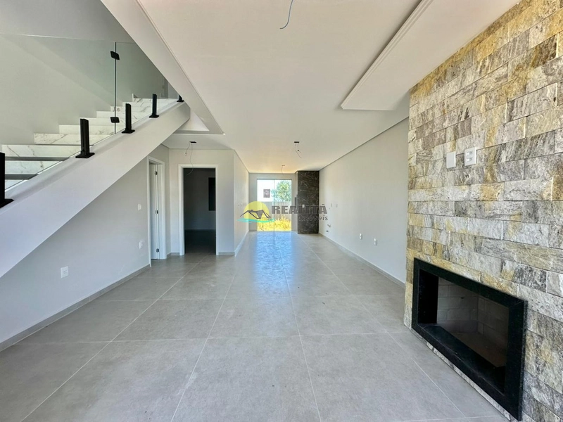 Excelente Sobrado de 4 dormitorios a 50m do mar!!: 2ª foto da galeria de imagens do imóvel