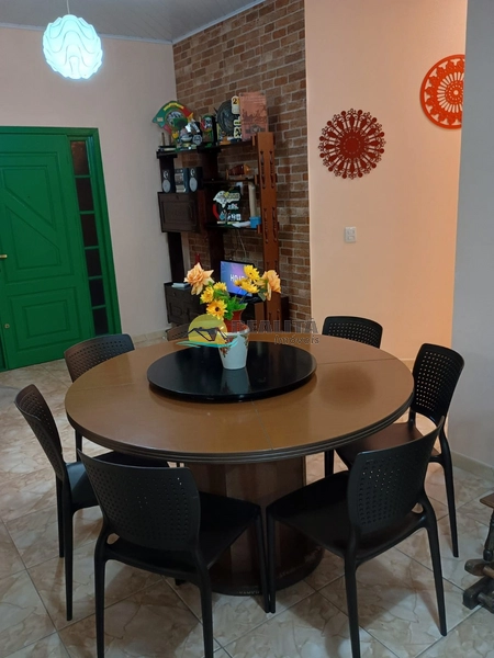 Excelente Casa de Esquina, A 400m do Mar!: 4ª foto da galeria de imagens do imóvel