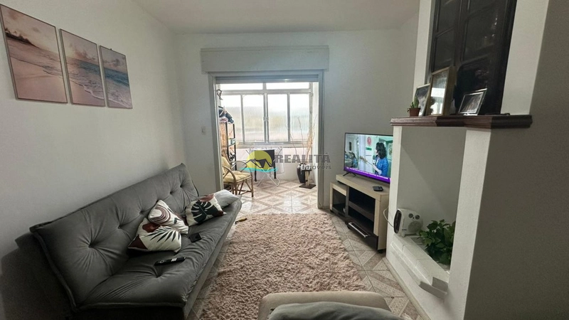 Excelente Apartamento de 01 dormitório mais meio, a 400m do Mar!!: 2ª foto da galeria de imagens do imóvel