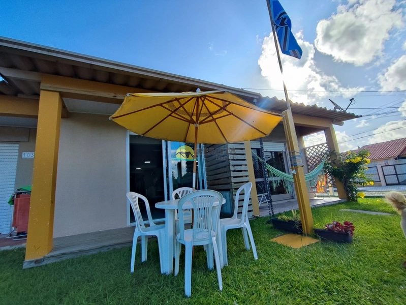 Excelente Sobrado em Capão Novo!!: 3ª foto da galeria de imagens do imóvel