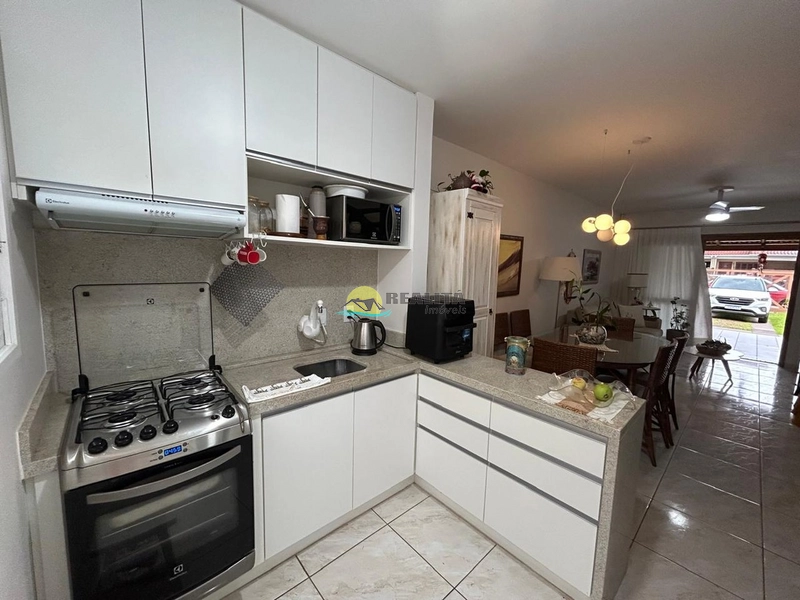 Excelente sobrado em Capão Novo!: 16ª foto da galeria de imagens do imóvel