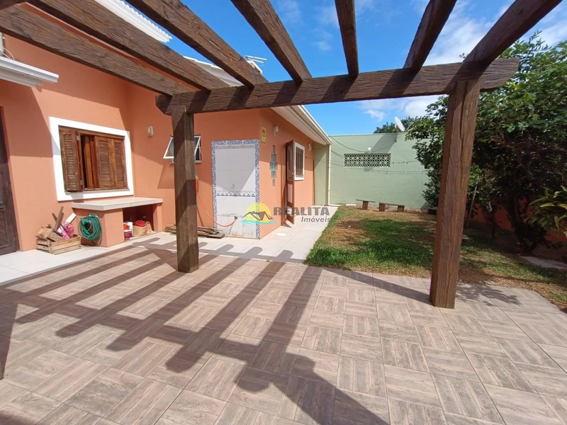 Excelente Casa situada em Capão Novo!!: 3ª foto da galeria de imagens do imóvel