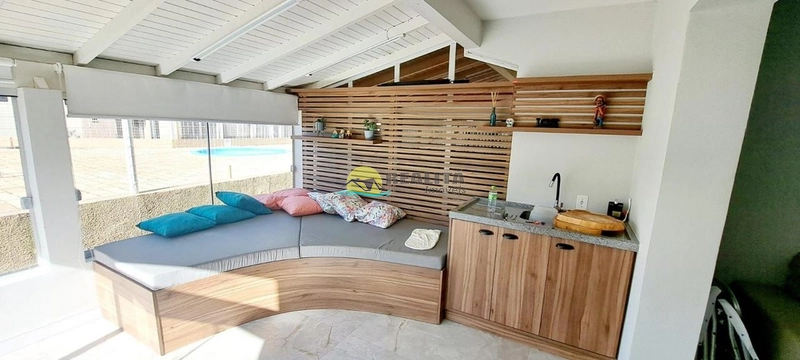 Excelente Apartamendo situado em Capão Novo: 2ª foto da galeria de imagens do imóvel