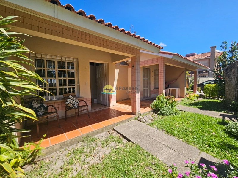 Excelente Vivenda situado em Capão Novo!!: 3ª foto da galeria de imagens do imóvel