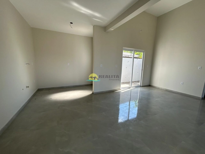 EXCELENTE CASA GEMINADA EM CAPÃO NOVO!!: 4ª foto da galeria de imagens do imóvel