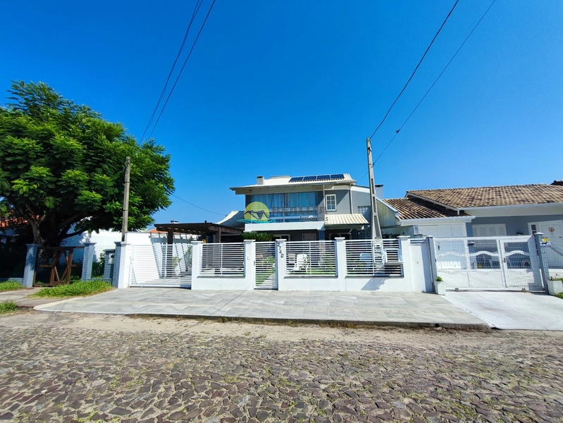 ÓTIMA CASA FRENTE LESTE, EM CAPÃO NOVO!!!: 36ª foto da galeria de imagens do imóvel