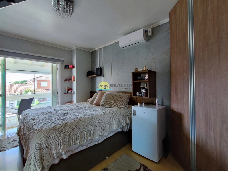 ÓTIMA CASA FRENTE LESTE, EM CAPÃO NOVO!!!: 2ª foto da galeria de imagens do imóvel