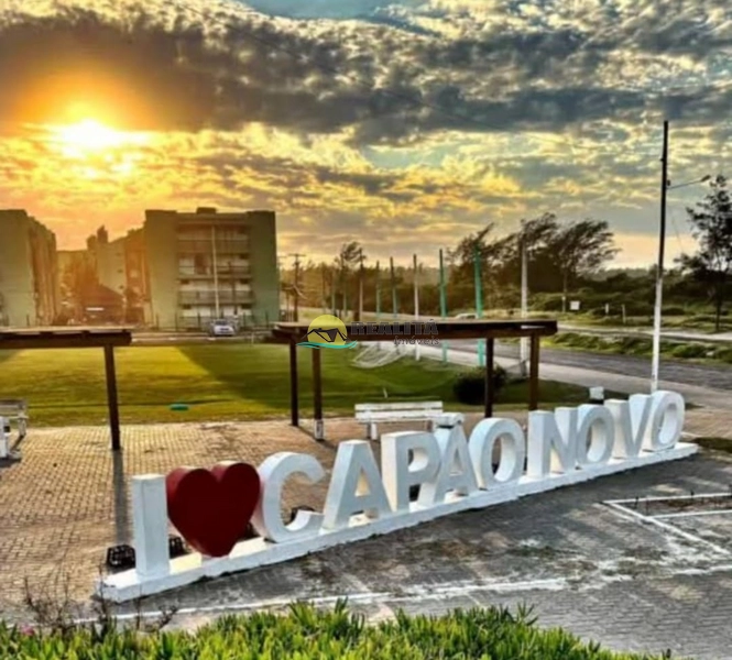 Terreno a beira mar: 1ª foto da galeria de imagens do imóvel