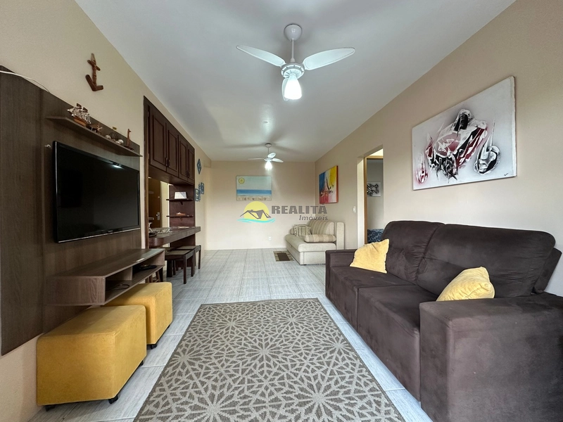 APARTAMENTO PERTINHO DO MAR: 1ª foto da galeria de imagens do imóvel