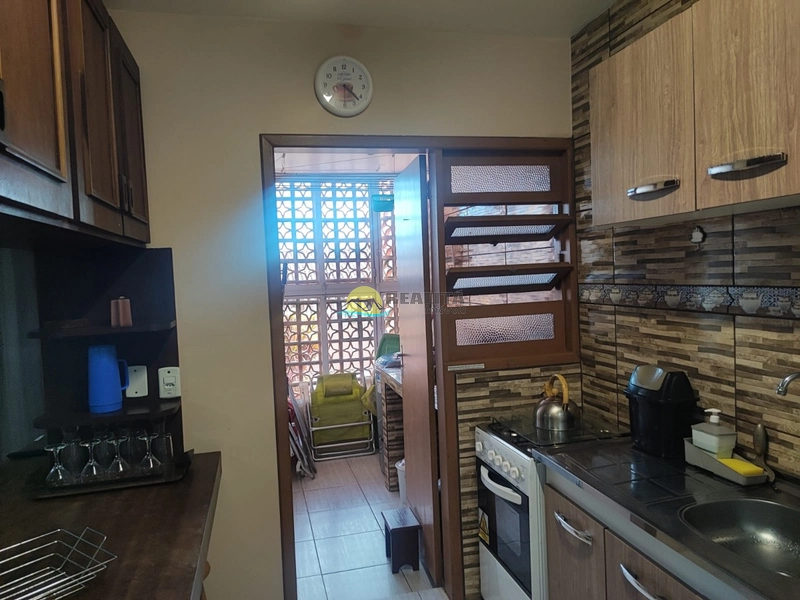 APARTAMENTO PERTINHO DO MAR: 9ª foto da galeria de imagens do imóvel