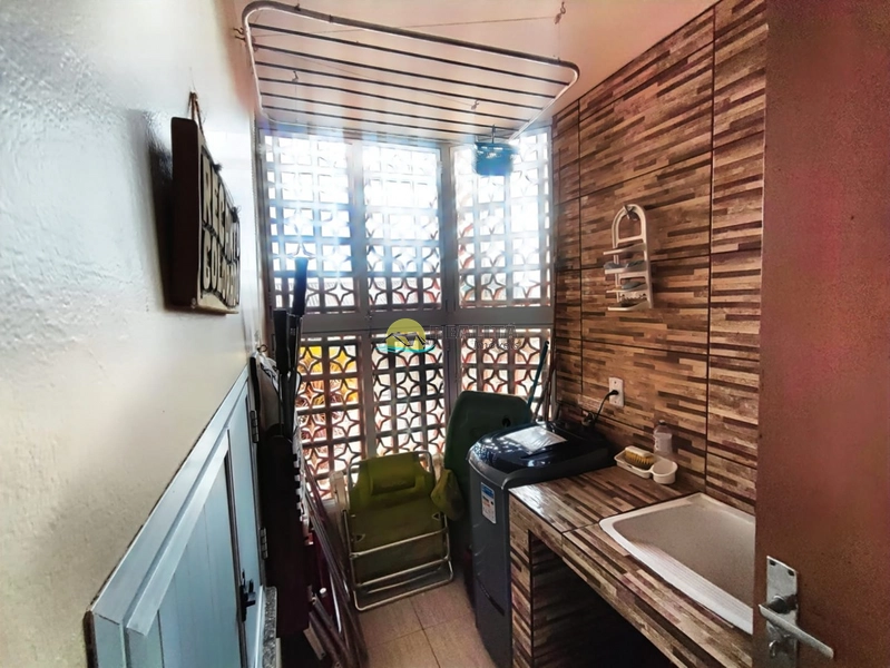 APARTAMENTO PERTINHO DO MAR: 10ª foto da galeria de imagens do imóvel
