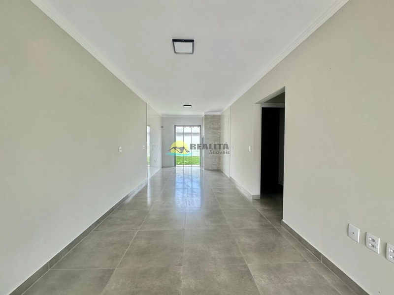 Casa nova em Capão Novo: 3ª foto da galeria de imagens do imóvel
