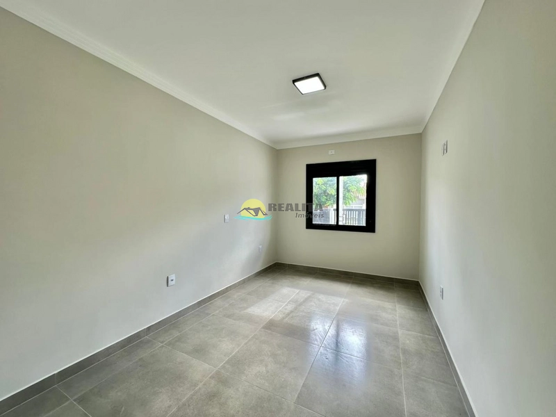 Casa nova em Capão Novo: 7ª foto da galeria de imagens do imóvel