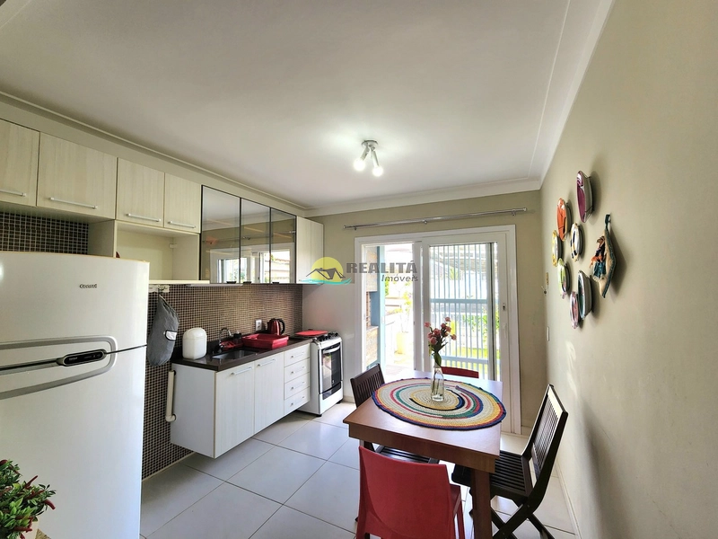 Sobrado a beira mar!: 8ª foto da galeria de imagens do imóvel