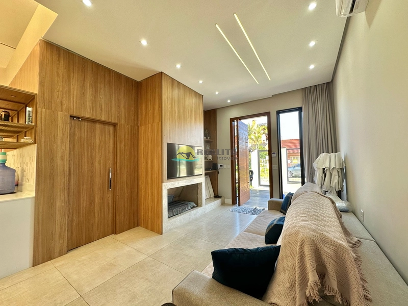 INCRIVEL CASA EM CAPÃO NOVO: 7ª foto da galeria de imagens do imóvel