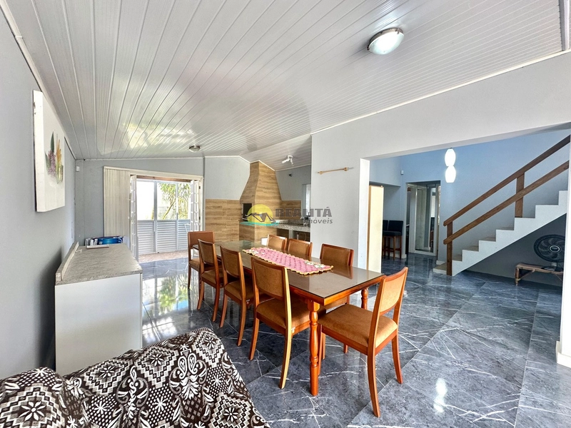 CASA PRÓXIMA DO COMÉRCIO E DO CENTRO EM CAPÃO NOVO: 18ª foto da galeria de imagens do imóvel