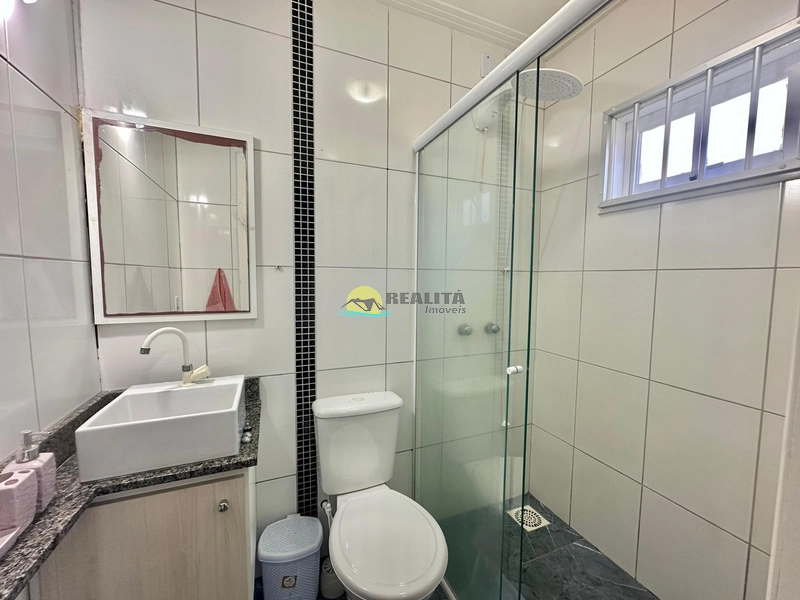 CASA PRÓXIMA DO COMÉRCIO E DO CENTRO EM CAPÃO NOVO: 2ª foto da galeria de imagens do imóvel