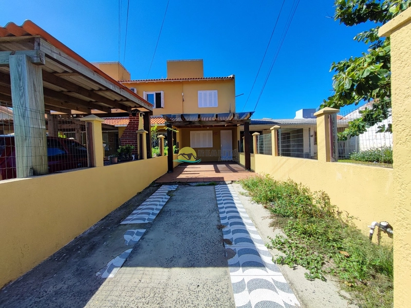 Sobrado: 1ª foto da galeria de imagens do imóvel