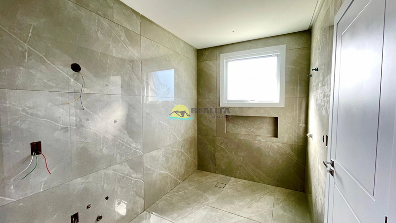 Mansão exclusiva com vista para a Lagoa dos Quadros: 11ª foto da galeria de imagens do imóvel