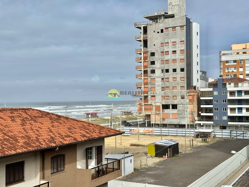 APARTAMENTO NO CENTRO DE CAPÃO DA CANOA: 2ª foto da galeria de imagens do imóvel