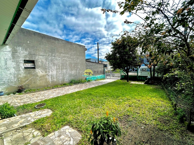 Casa em Região de Moradores - 3 Dormitórios com Amplo Pátio: 18ª foto da galeria de imagens do imóvel