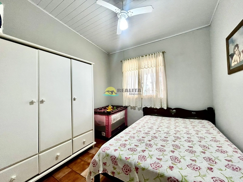 Casa em Região de Moradores - 3 Dormitórios com Amplo Pátio: 6ª foto da galeria de imagens do imóvel