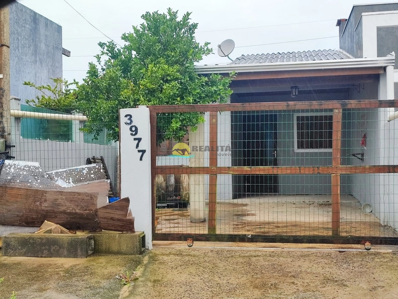 CASA GEMINADA 2 DORMITÓRIOS - REGIÃO DE MORADORES - PREÇO DE OCASIÃO!: 1ª foto da galeria de imagens do imóvel