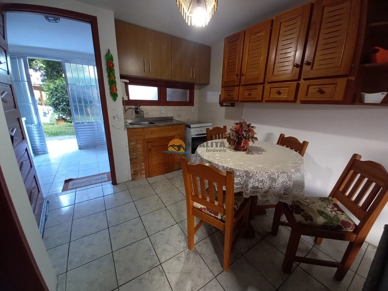 Sobrado dois dormitórios.: 4ª foto da galeria de imagens do imóvel