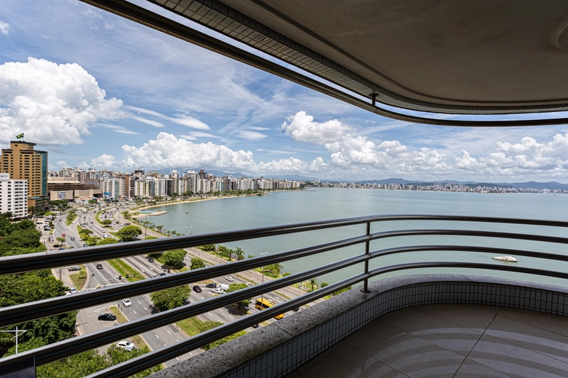 Apartamento 4 suítes na Beira-mar Norte (nunca habitado): 1ª foto da galeria de imagens do imóvel