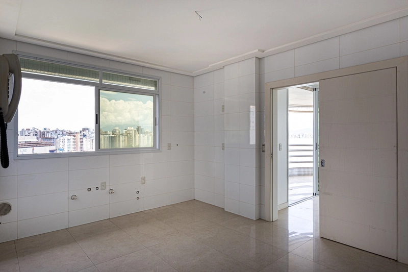 Apartamento 4 suítes na Beira-mar Norte (nunca habitado): 16ª foto da galeria de imagens do imóvel