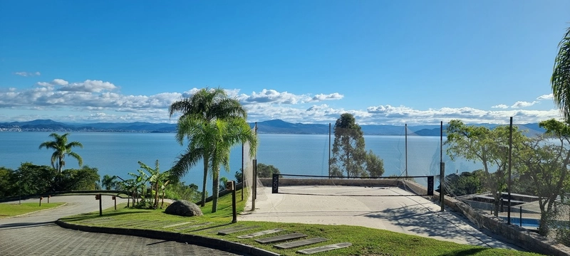 Lote em condomínio de luxo no Cacupé: 8ª foto da galeria de imagens do imóvel