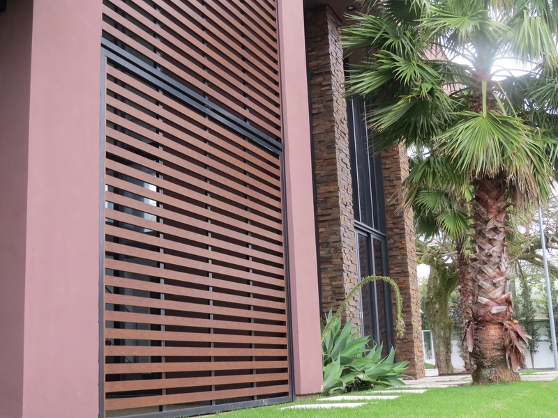 Casa 3 suítes em condomínio fechado no Cacupé: 5ª foto da galeria de imagens do imóvel