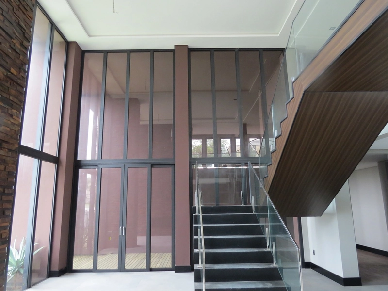 Casa 3 suítes em condomínio fechado no Cacupé: 8ª foto da galeria de imagens do imóvel