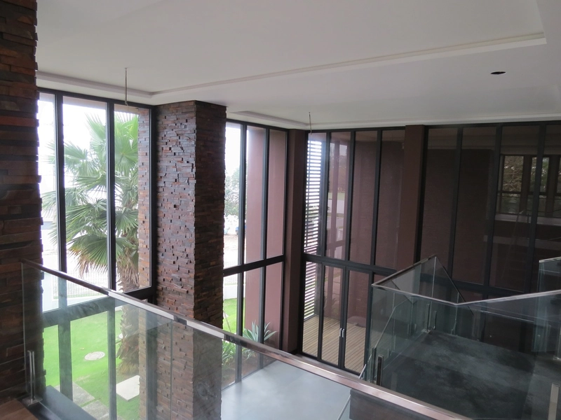 Casa 3 suítes em condomínio fechado no Cacupé: 10ª foto da galeria de imagens do imóvel