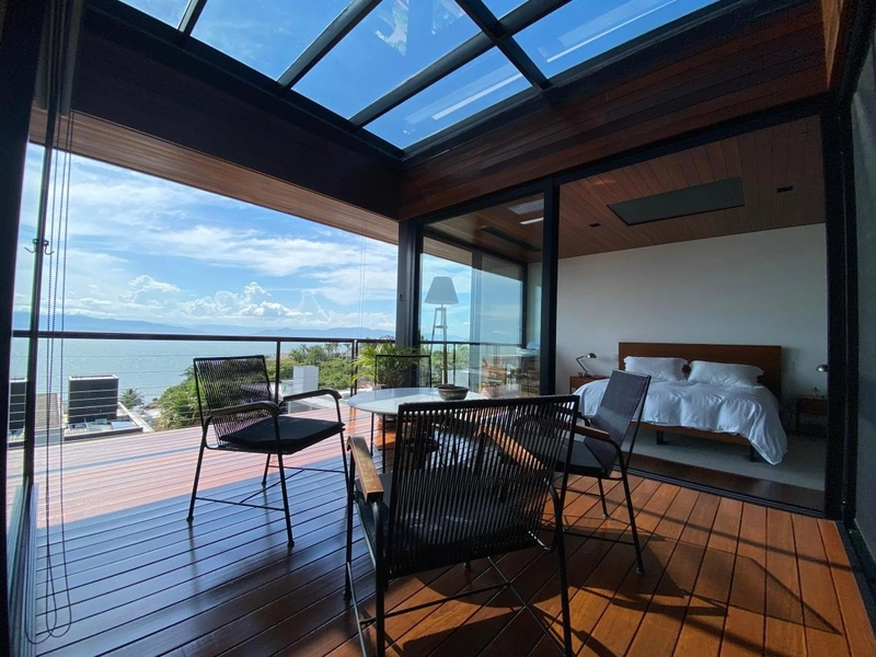 CASA NO CACUPÉ EM CONDOMÍNIO FECHADO COM VISTA MAR: 13ª foto da galeria de imagens do imóvel