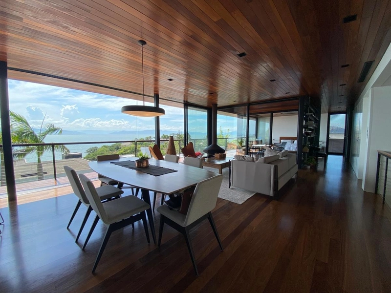 CASA NO CACUPÉ EM CONDOMÍNIO FECHADO COM VISTA MAR: 9ª foto da galeria de imagens do imóvel