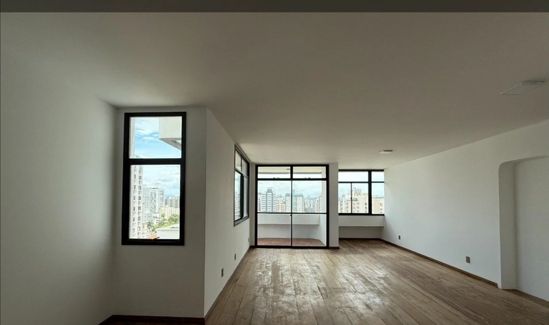 Apto no Centro próximo ao Hippo: 3ª foto da galeria de imagens do imóvel