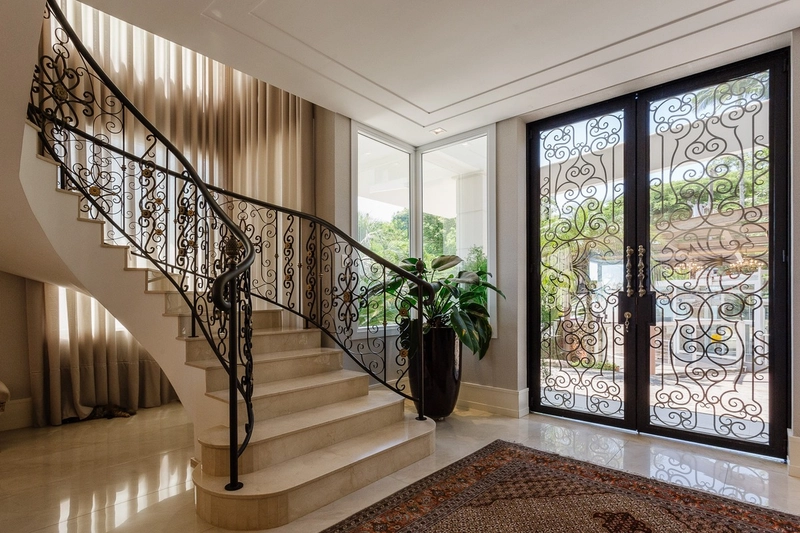 Casa com 5 suítes de altíssimo padrão no Cacupé: 3ª foto da galeria de imagens do imóvel